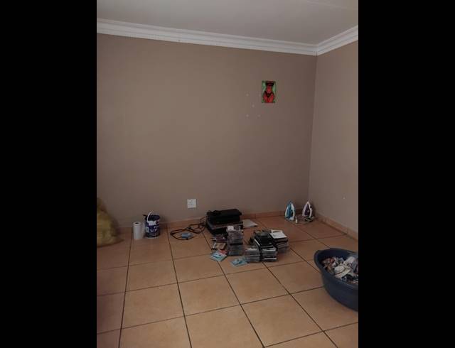 3 BEDROOM HOUSE FOR SALE IN BARBERTON